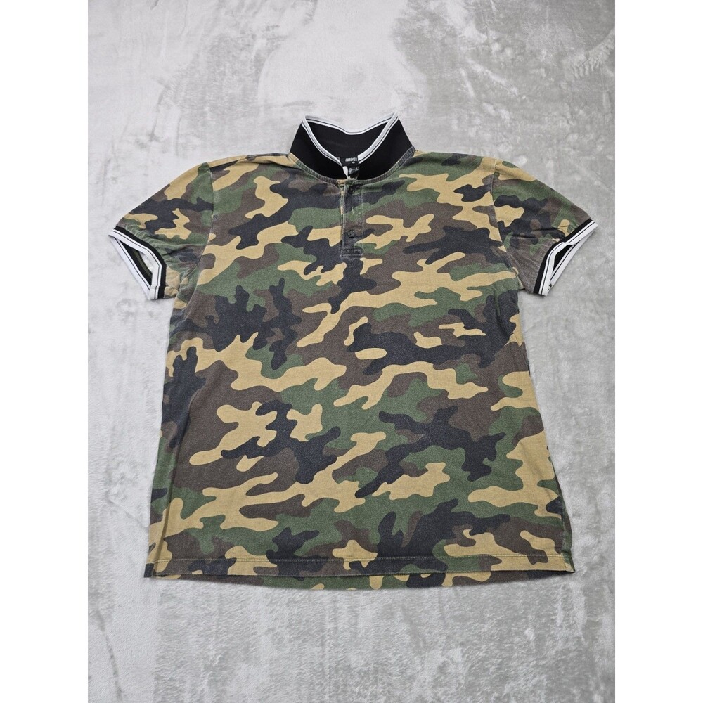 Forever 21 Men's Camouflage Polo Shirt Size L Short Sleeve Button Accent